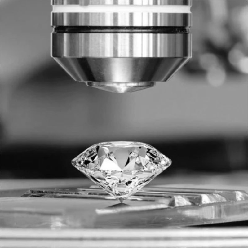 Come riconoscere un diamante - CREA - diamanti certificati